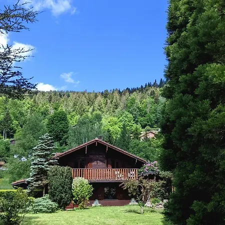Du Grand Arbre Chalet