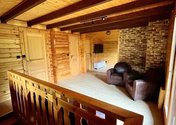 Du Grand Arbre Chalet